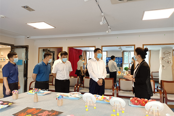 敬畏生命 严控细节 多重防护 全程护航 ——曹武副市长带队到怡康园进行安全工作检查