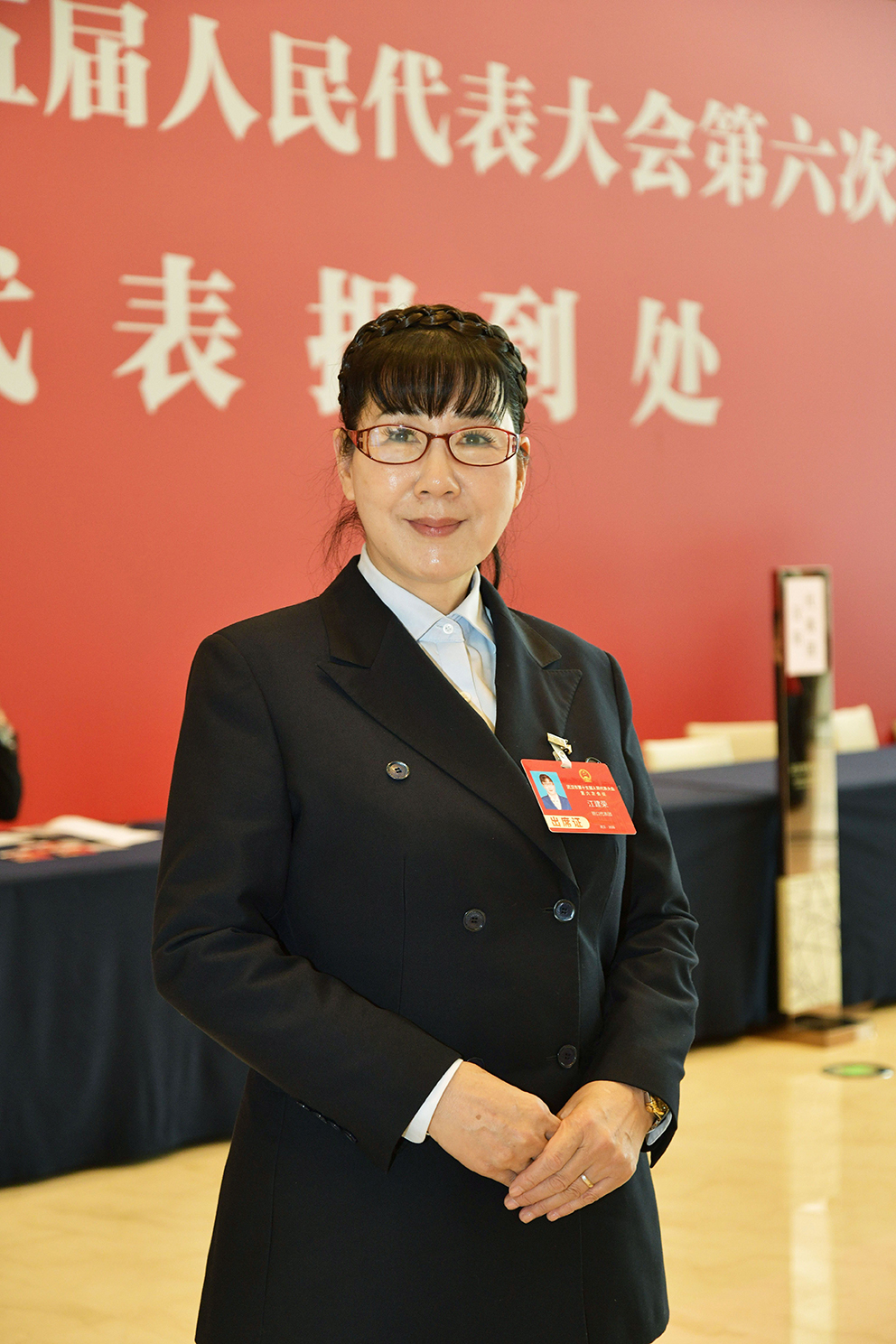 市人大代表江建荣：建现代啤酒文化体验中心，留住年轻游客促消费