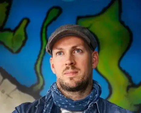 The Guardian Top News｜“这小丑怎么拿到我的资料？”：BrewDog创始人因向“股权朋克”发送邮件遭投诉