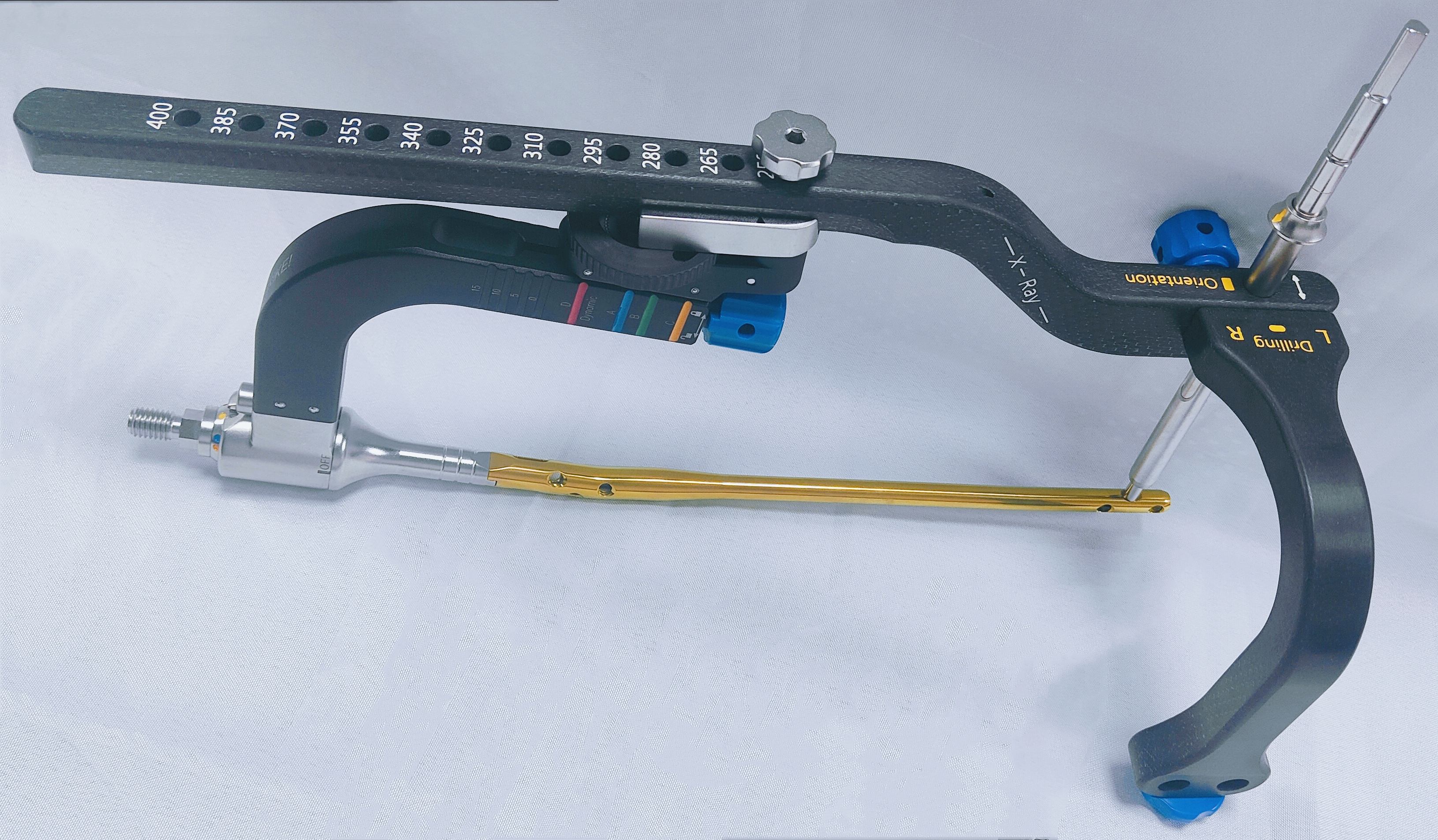 Tibia suprapateller nail