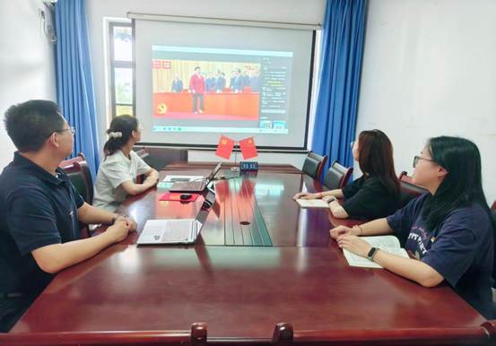 凝聚奋进力量 强化科技服务担当——中共四川省整合医学科技发展研究会党支部开展“七一”主题党日活动