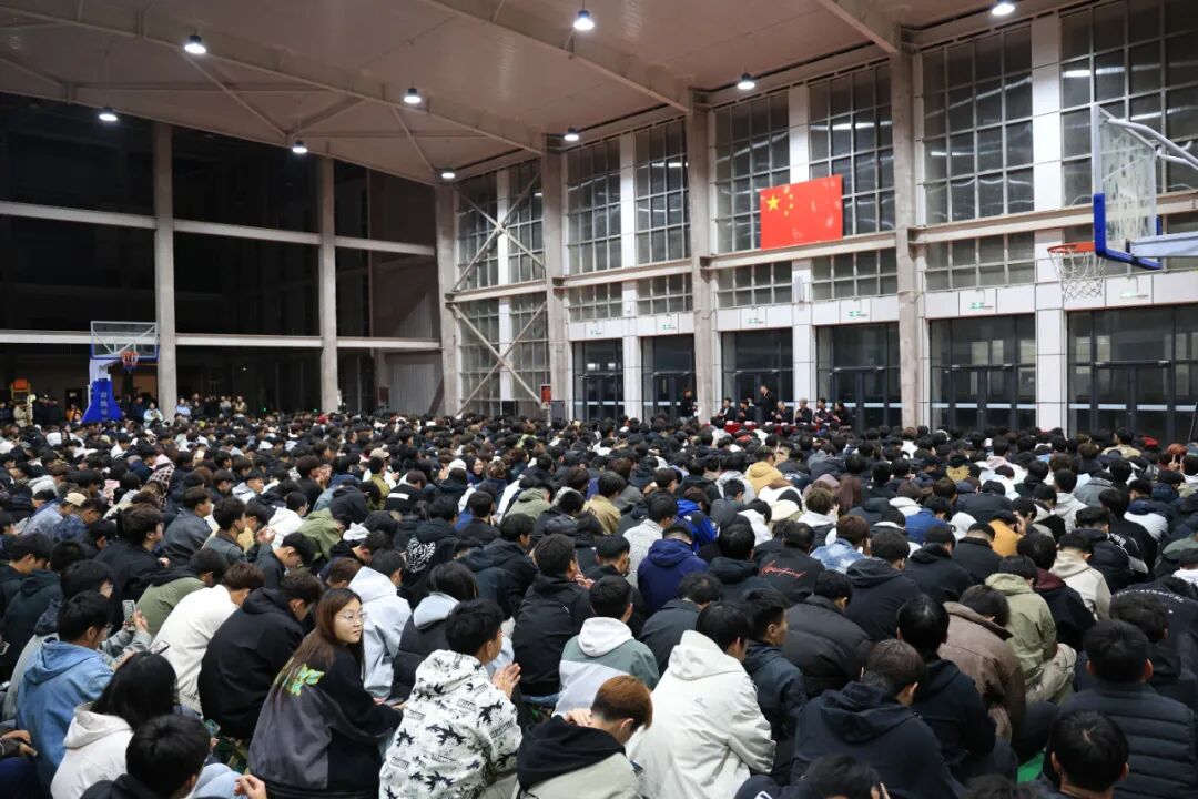 再动员！再强调！再推进！我校再次召开全校戒烟专项行动推进会