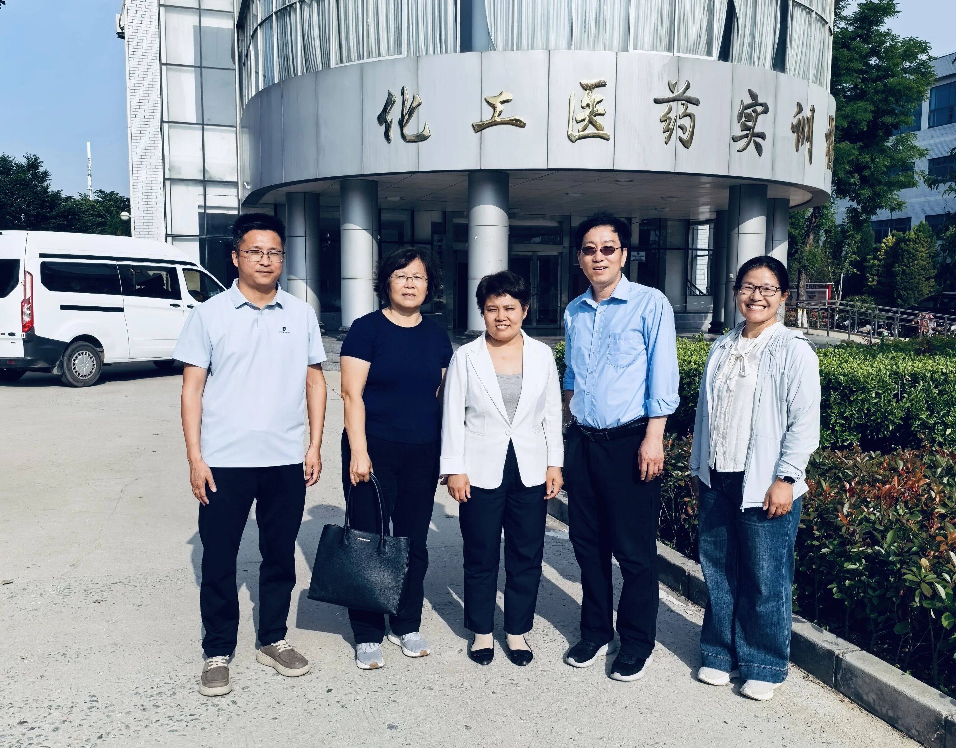 化工食药学院赴河北化工医药职业技术学院开展专业群建设对标学习
