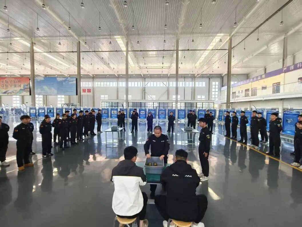以赛砺技，守护蓝天｜航空管理学院25级安管专业安检技能班赛圆满落幕！