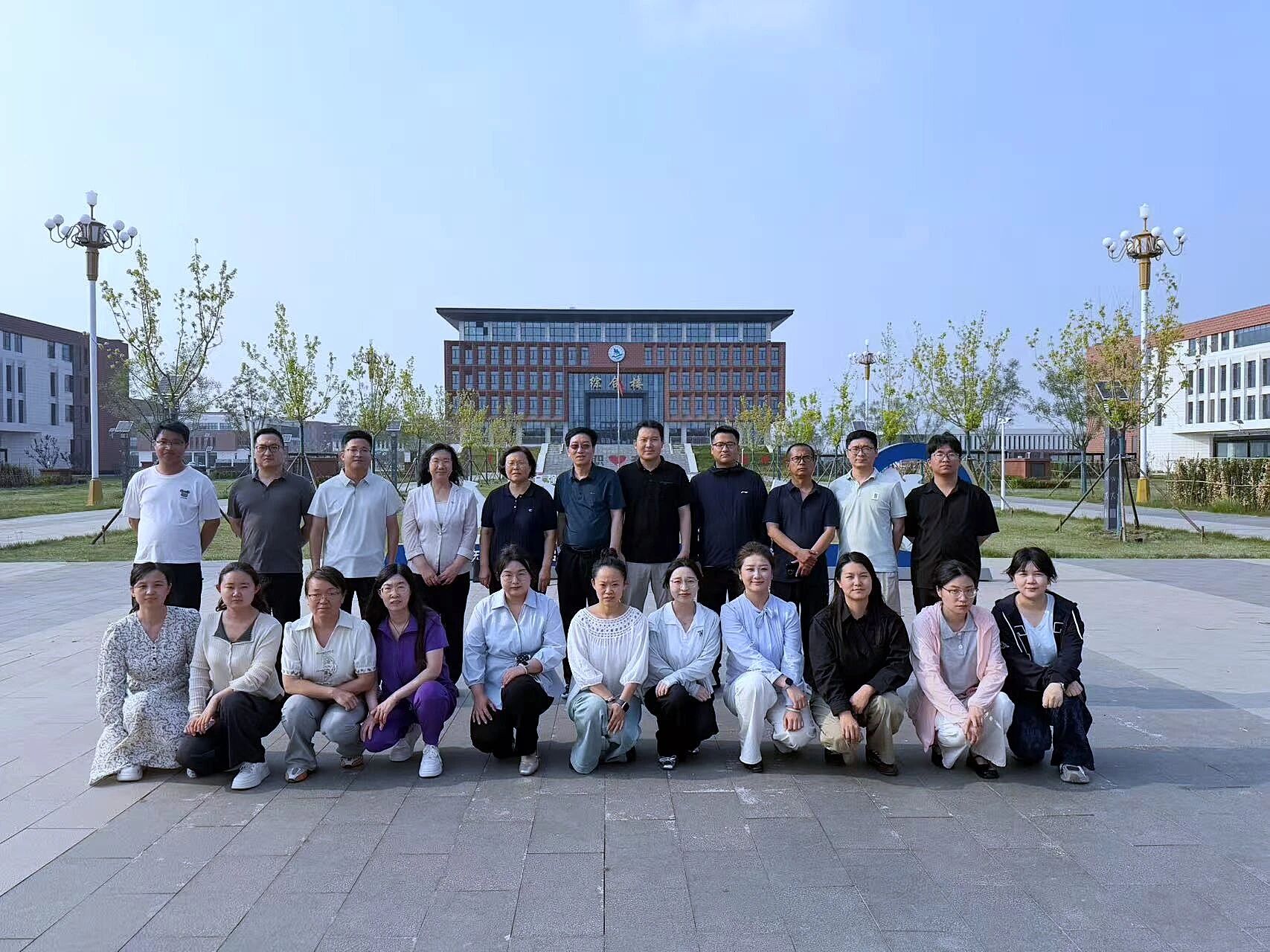 对标先进谋发展 聚力建设精细化工专业群 —— 化工食药学院赴沧州职业技术学院开展专业群建设交流学习