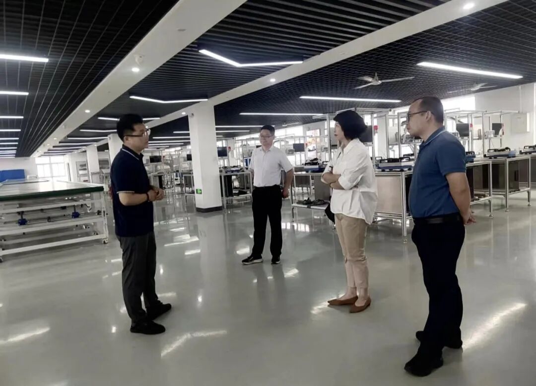 对标先进拓思路，产教融合促发展 —— 我校赴扬子职业技术学院奇瑞汽车产业学院调研交流