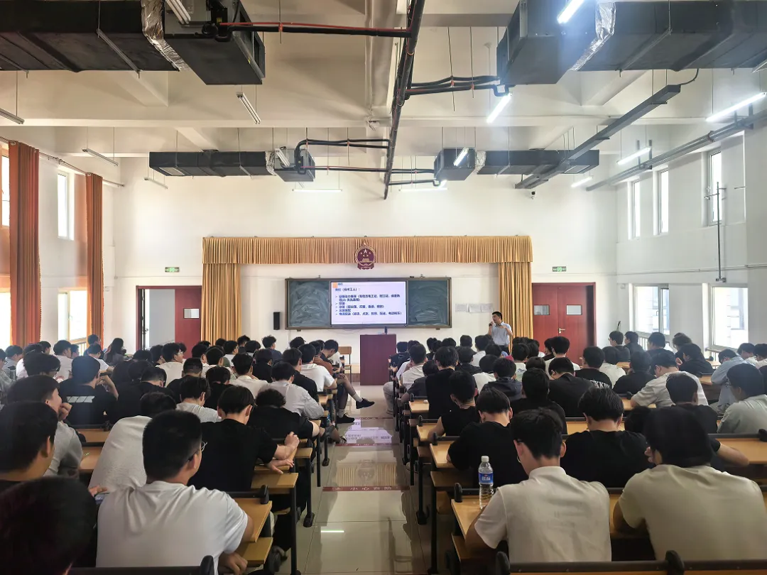校企携手｜奇瑞汽车专场校园宣讲会圆满落幕，助力24级学子实习就业