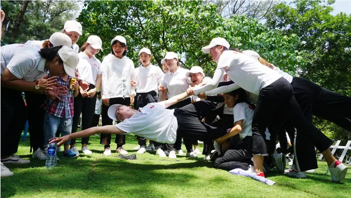 2016 Group Construction