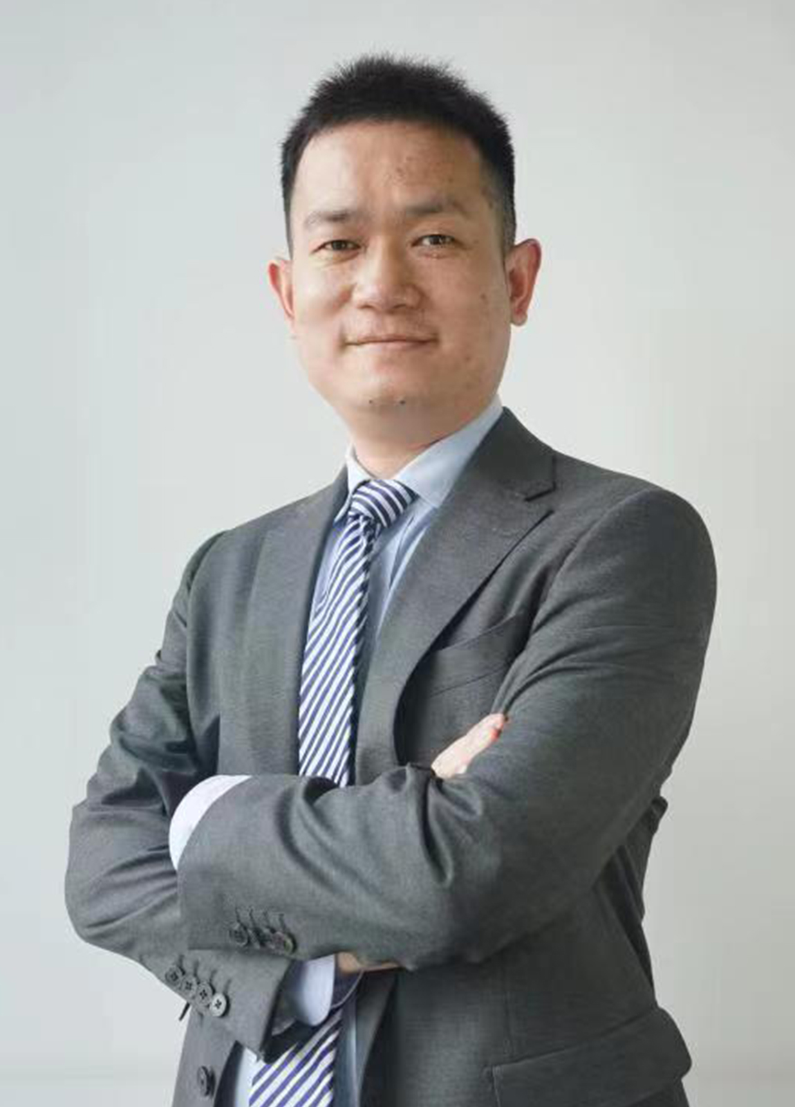 法学博士 王中律师