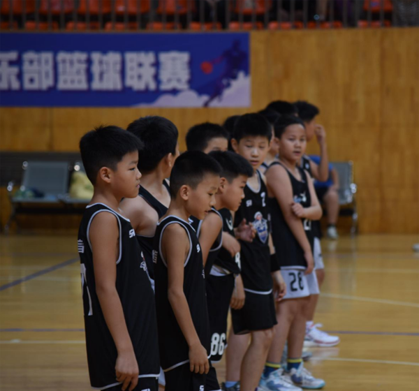 2025济宁市U系列俱乐部篮球联赛圆满落幕！