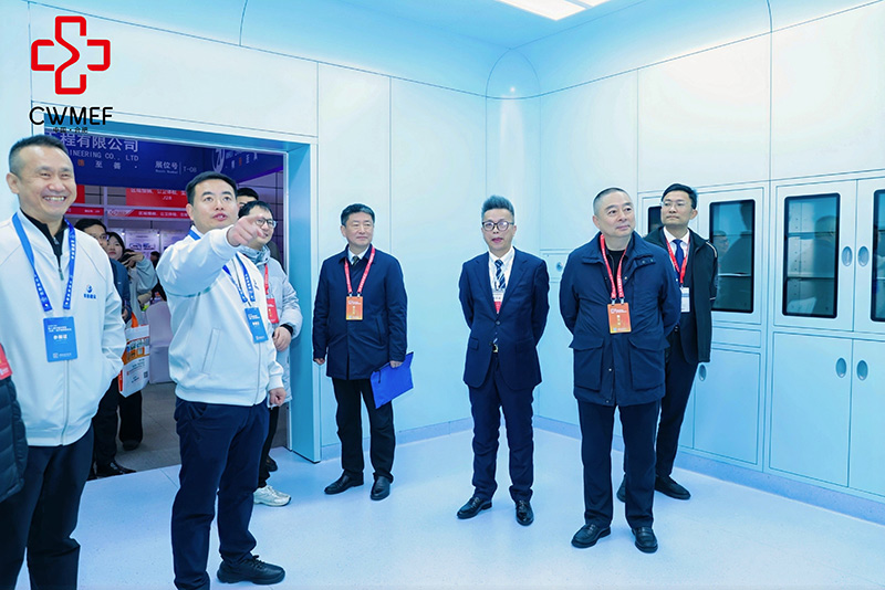 潮涌庐州·商聚医博｜合肥医博会次日热度升级，前沿技术与商机双向绽放