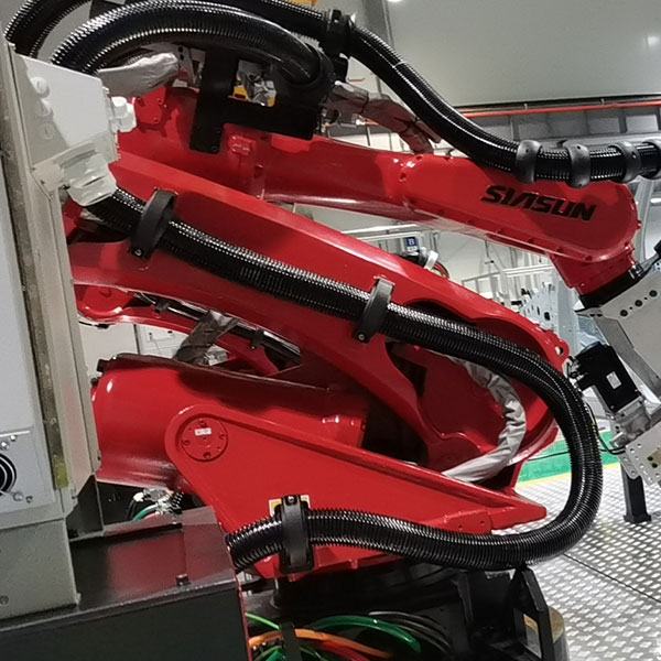 FANUC R2000iC/210F 伺服点焊机器人管线包