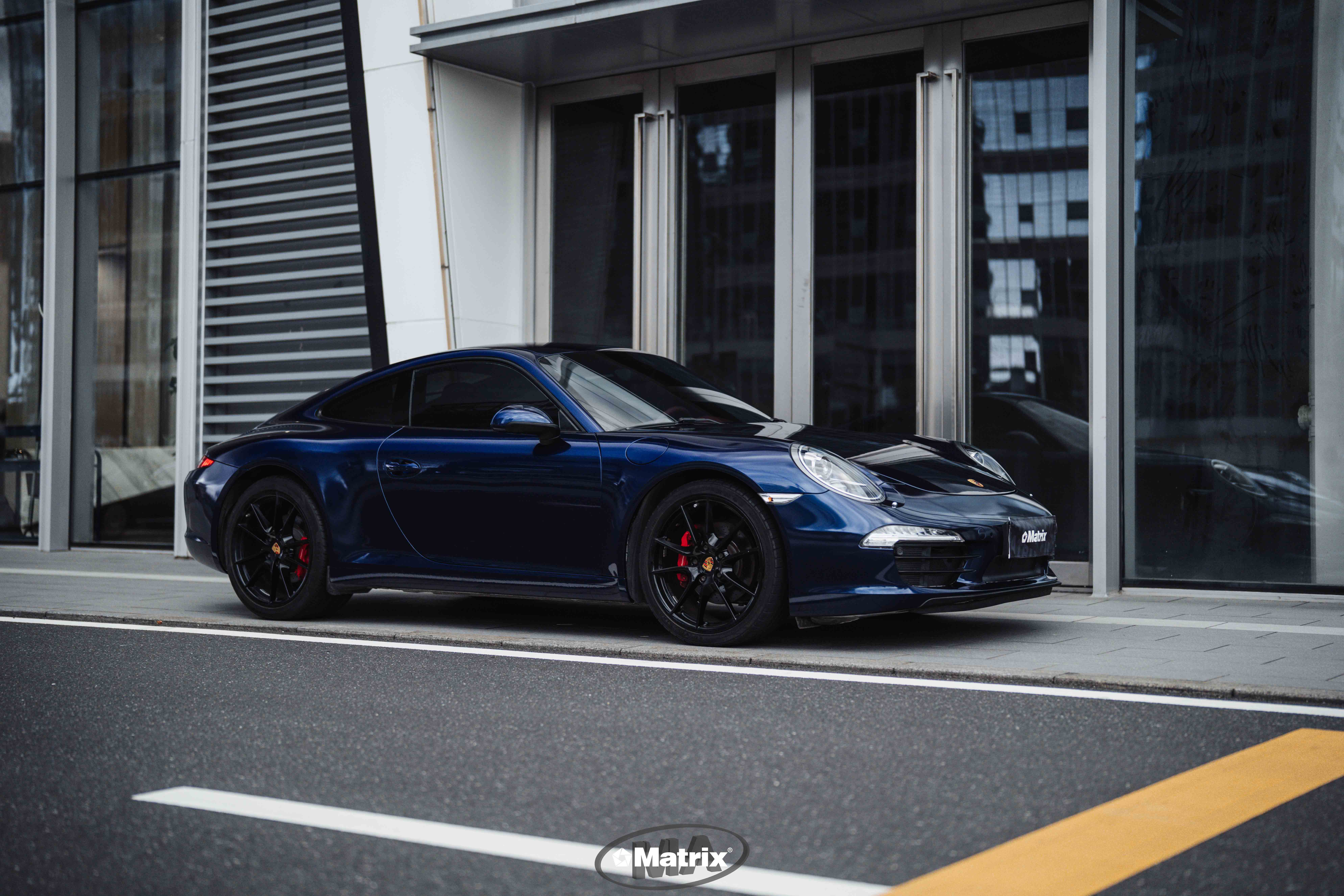 MY124 丹泉石蓝 BMW Blue 保时捷911