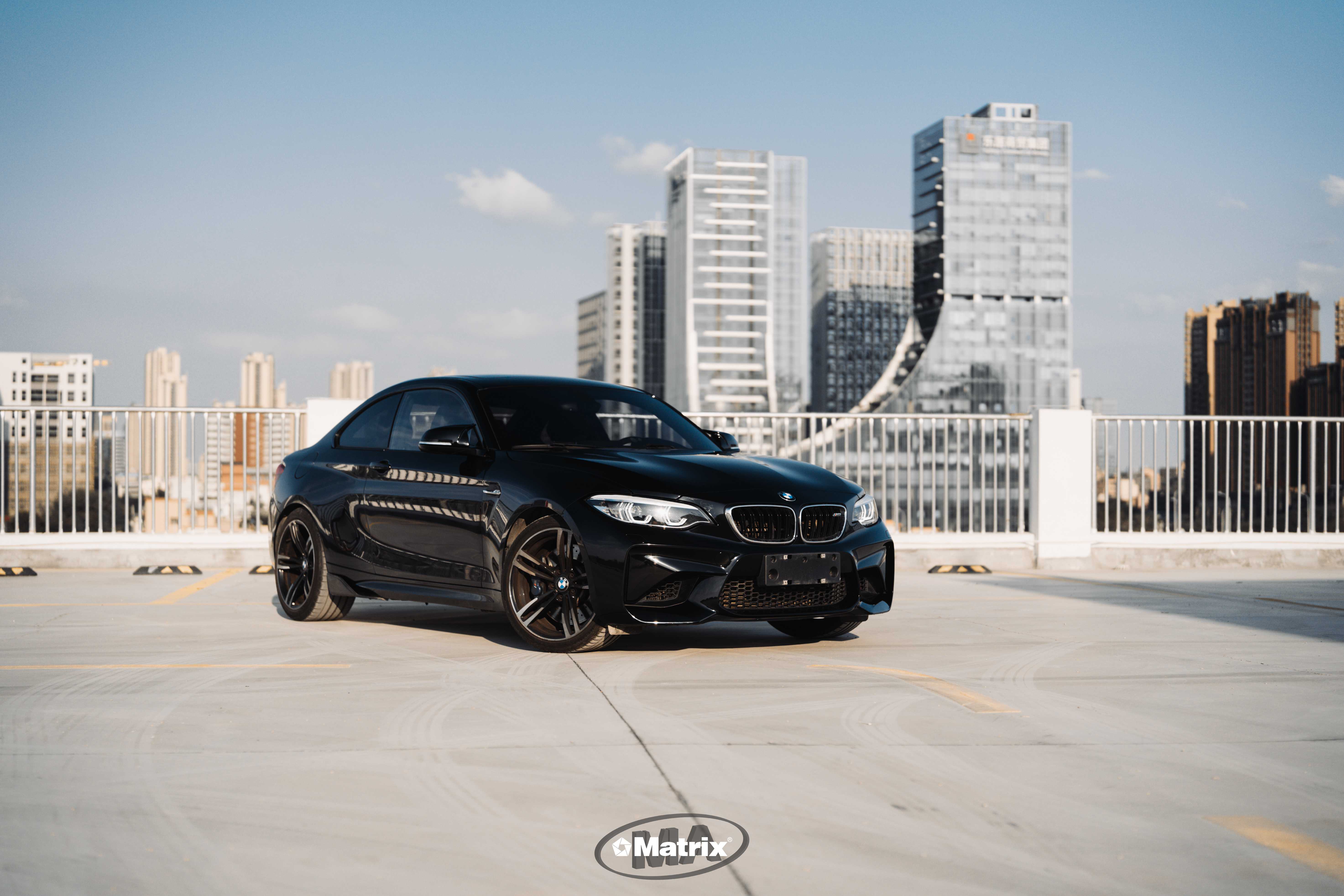 MG161 M-钢琴黑 PET Piano Black 宝马M2