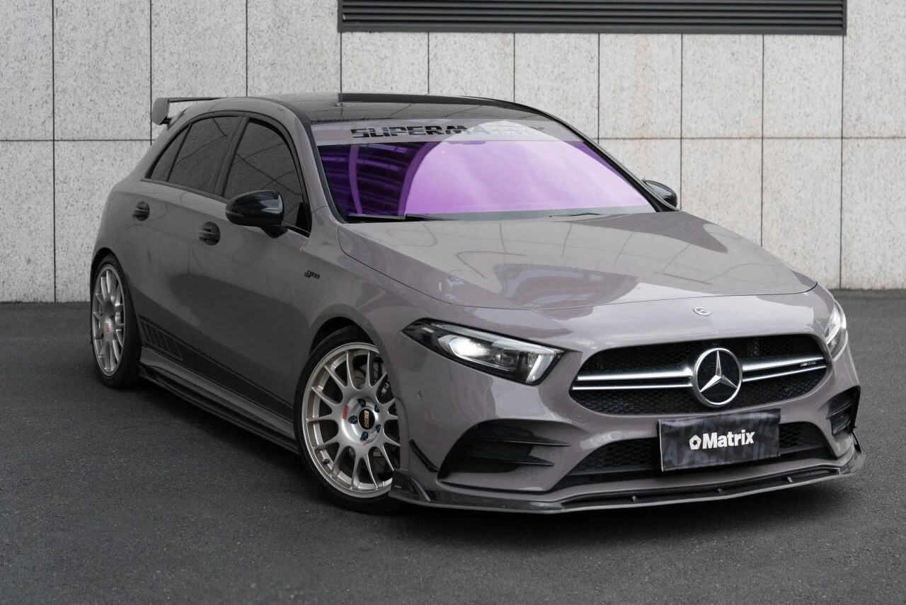 恭喜你发现宝藏！给前挡加点「颜色」看看！