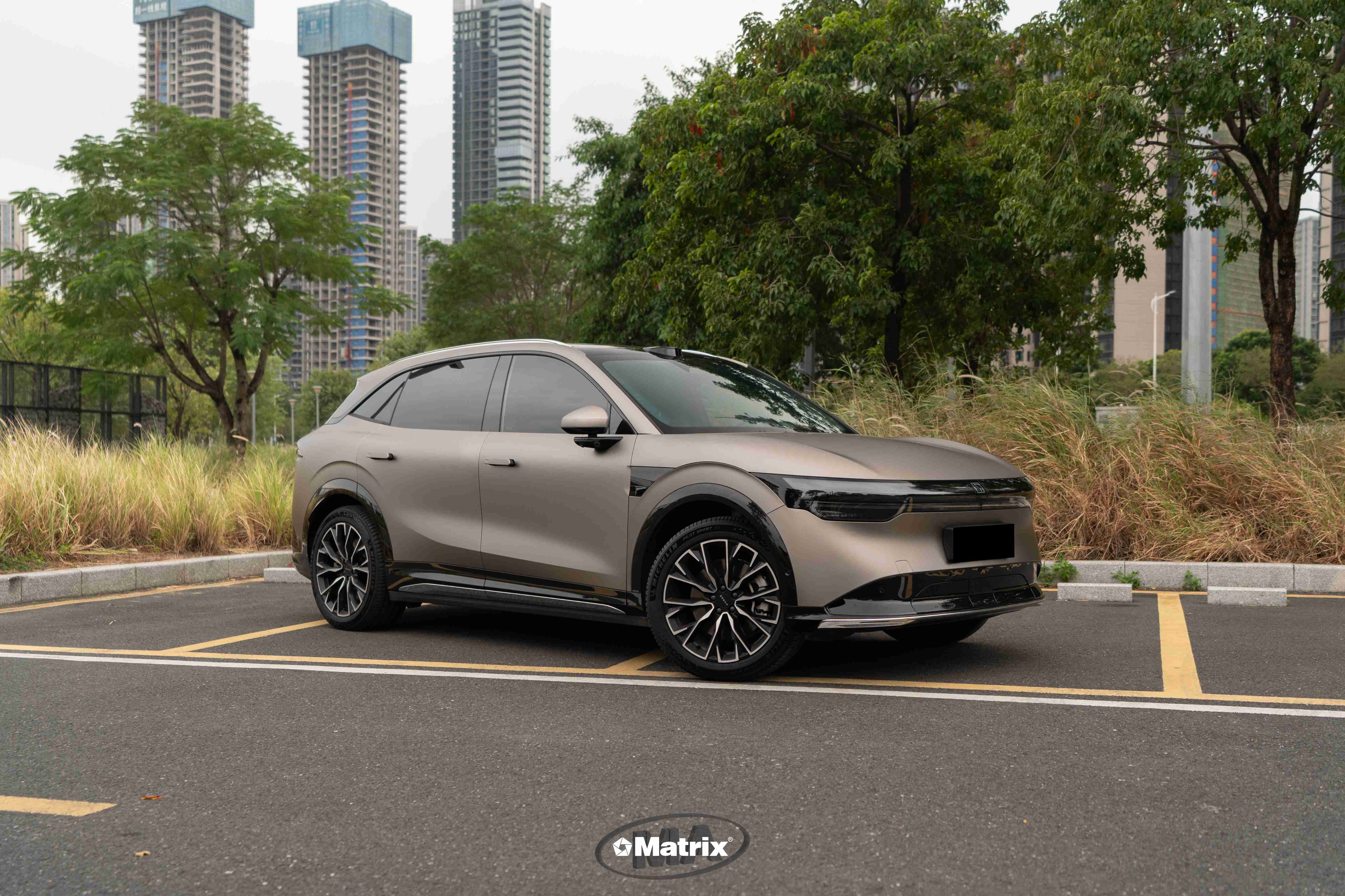 MA521  M-钛  PET Titanium 极氪7x