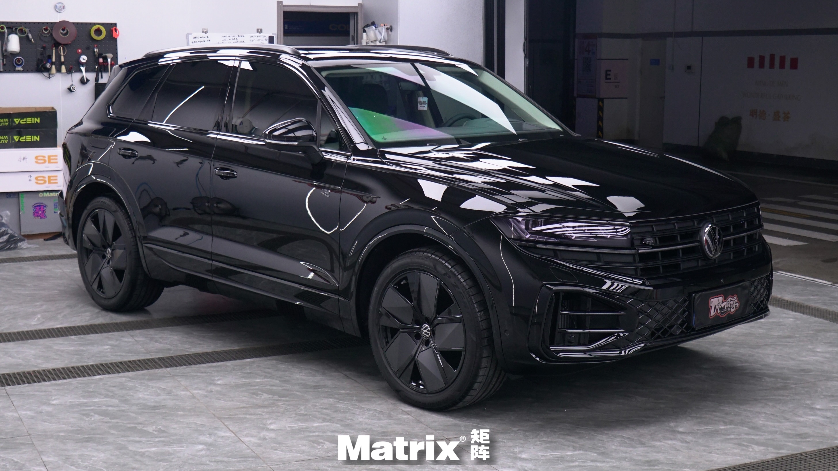 BASE系列车衣+X系列窗膜  大众途锐