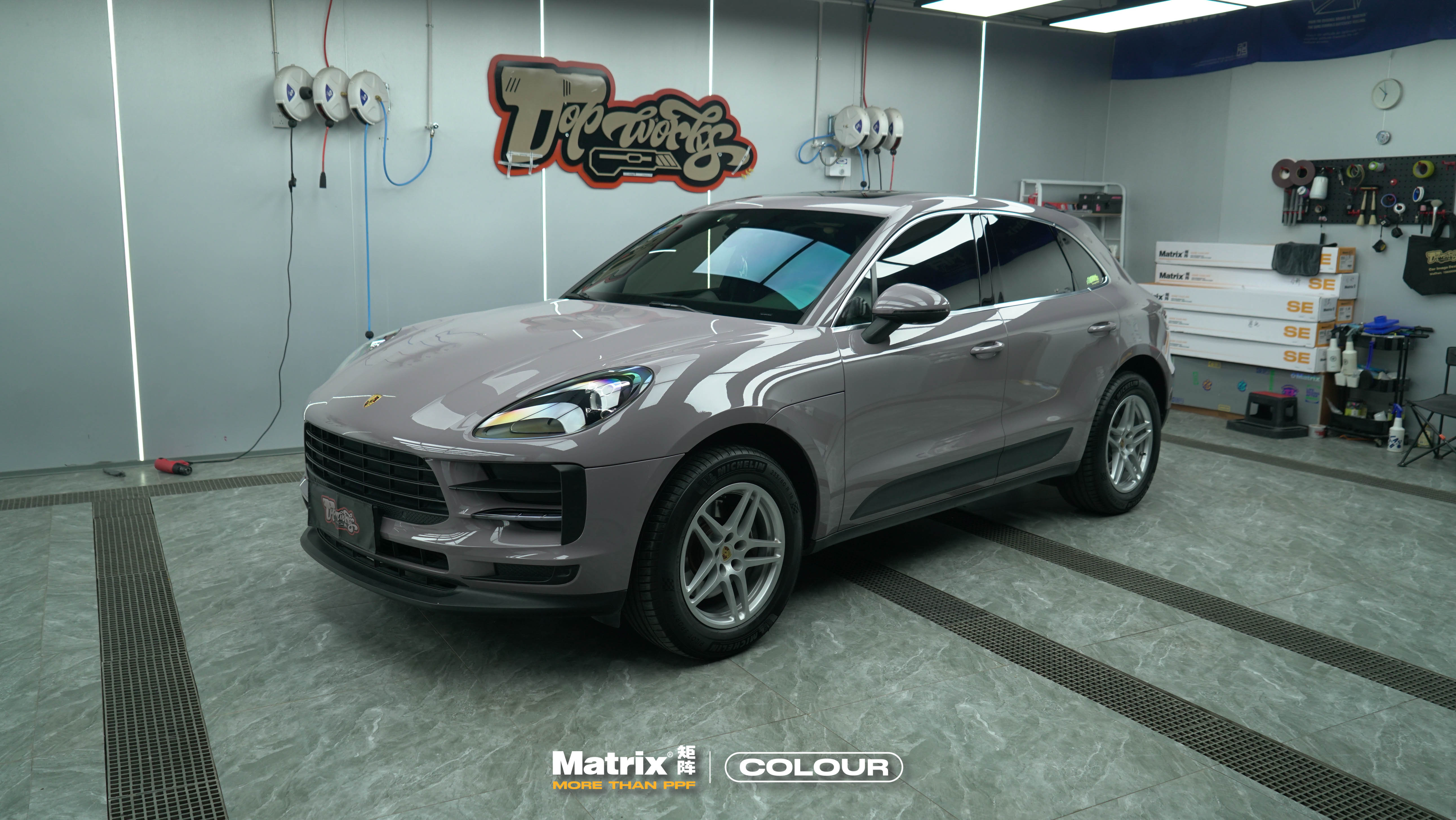 MA519 鸽子灰 Pigeon Grey 保时捷Macan