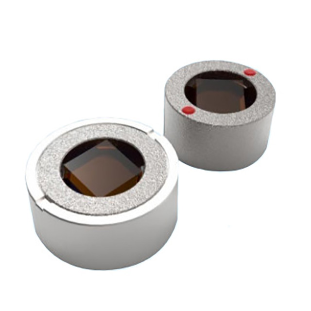 Standard Free Space Isolator